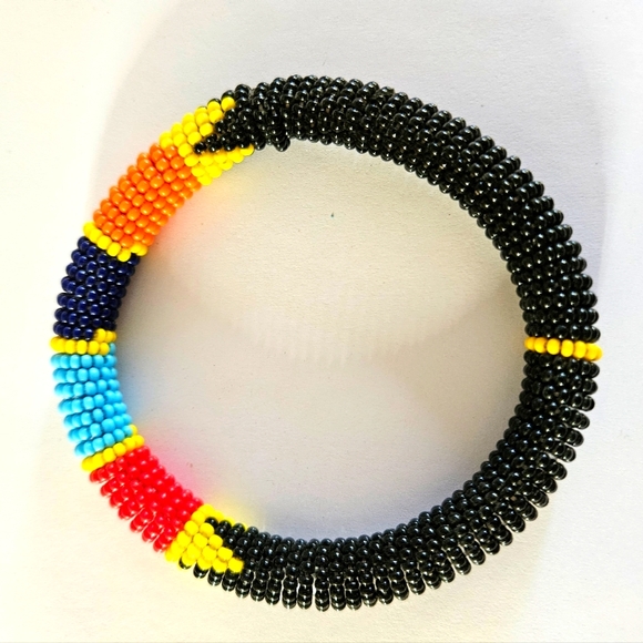 African beaded bangle - Picture 1 of 1